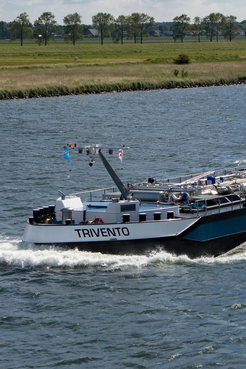Trivento tijdens proefvaart gefotografeerd